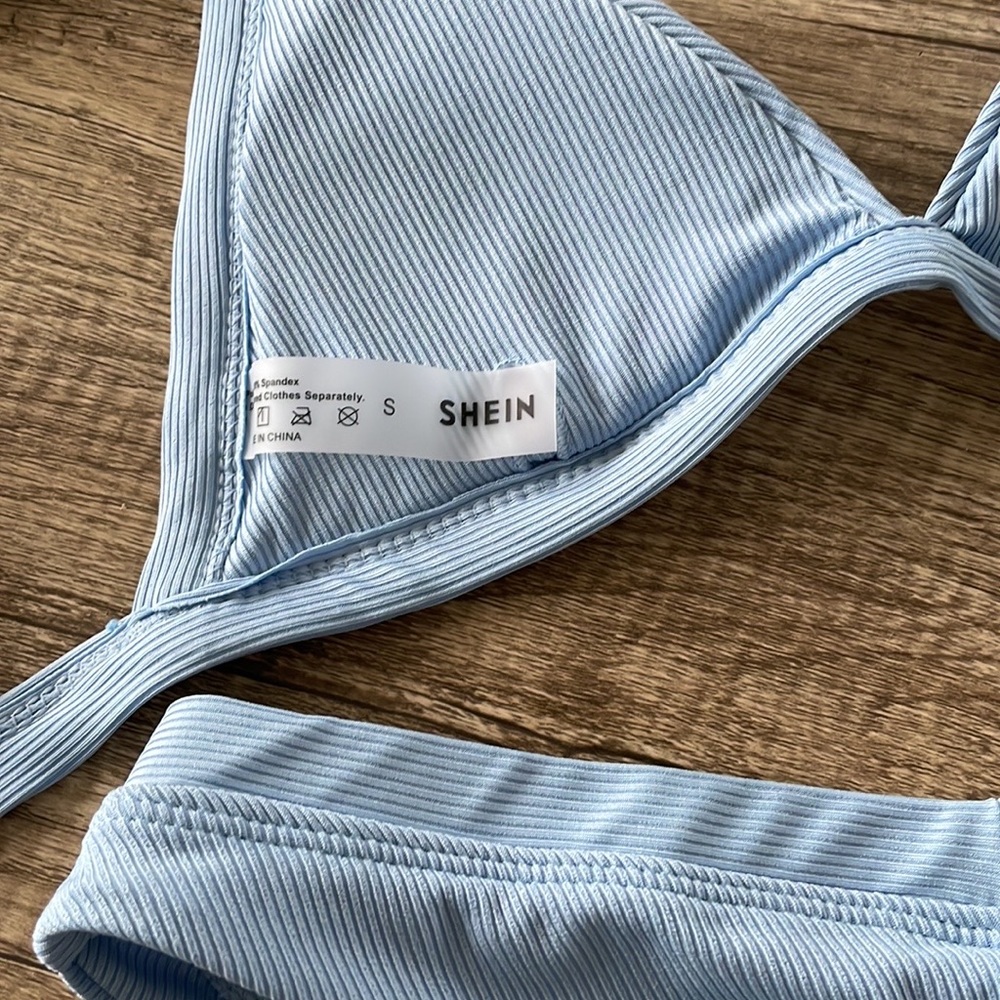 NWOT Shein Light blue ribbed high cut bikini - Picture 3 of 3